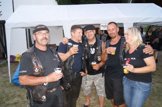 ../previews/229-image230.jpg.medium.jpeg